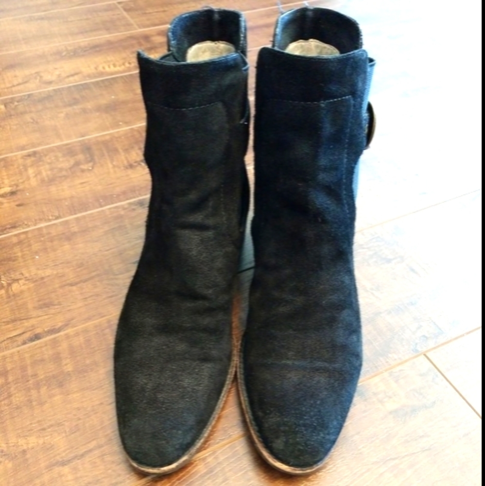 Joan & David Boots - Picture 3 of 7